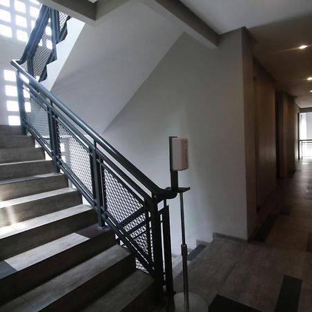 Хостел Bale Resident Джакарта Екстер'єр фото